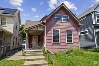 Building Photo - 726 Sanders St