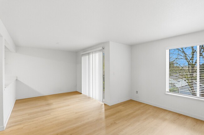 Interior Photo - The Finch Apartments