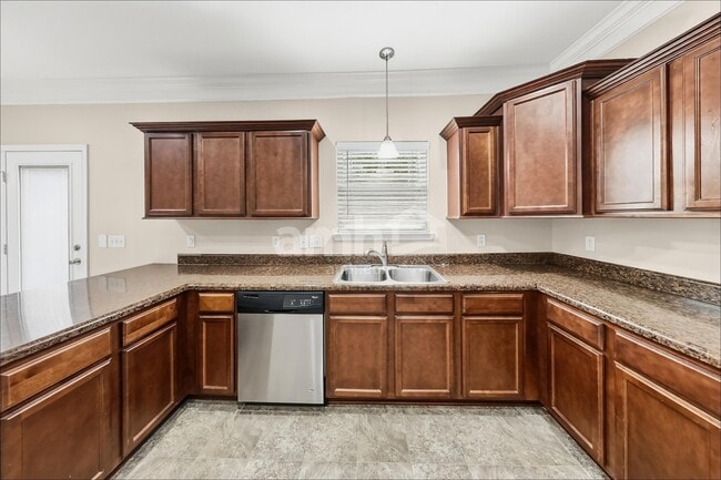 Building Photo - 2630 Anthem Way