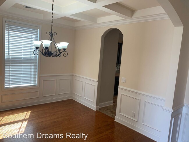 Foto del edificio - 5 br, 3 bath House - 117 Glenellen Road