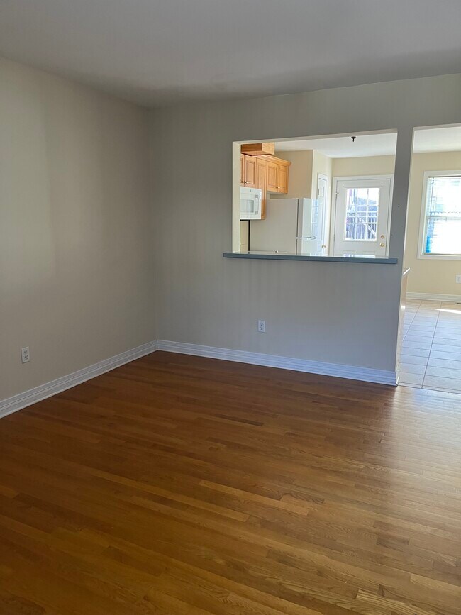 Foto del edificio - 1536 Highland Ave