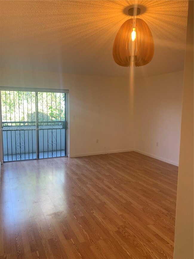 Building Photo - 2460 SW 18th Ave