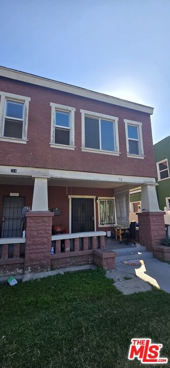 Foto del edificio - 712 W 46th St