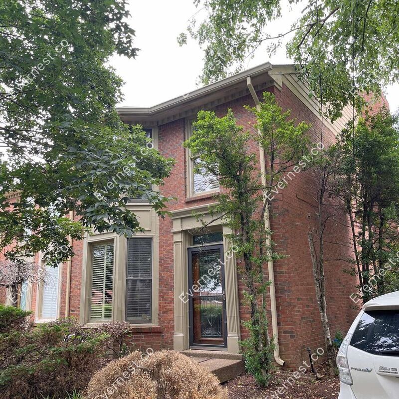 Foto principal - 107 Westover Park Ct