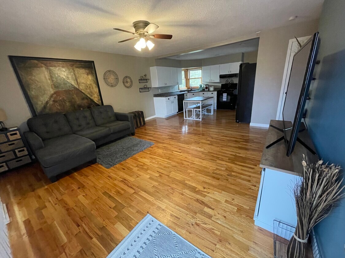Foto del edificio - 718 E Meade St