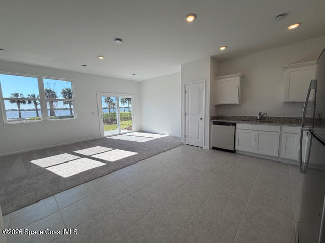 Foto del edificio - 1189 Bluewater Ln