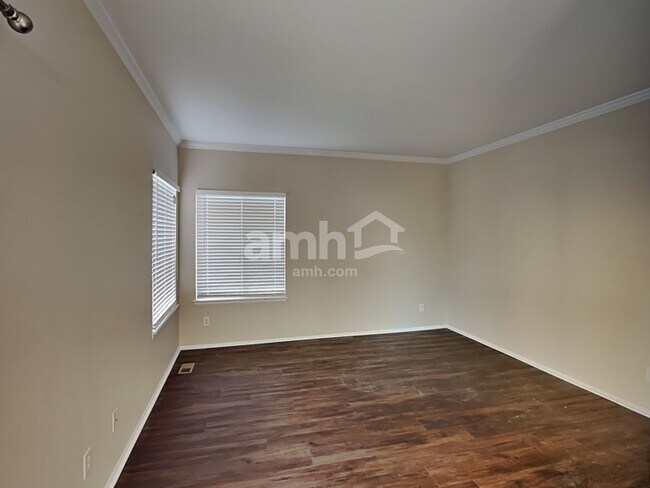 Building Photo - 9861 Kenton Circle