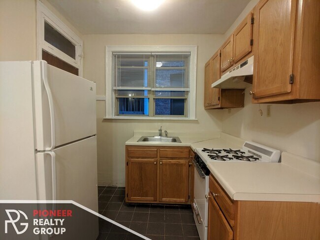 Foto del edificio - 4237 N Paulina St