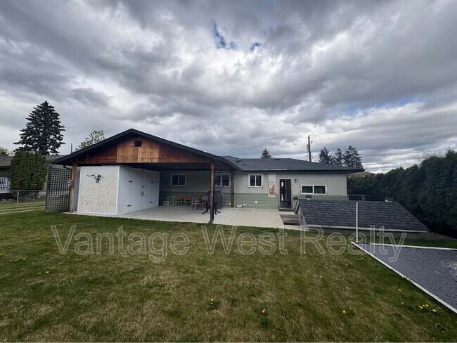 Photo du bâtiment - 2242 Stillingfleet Rd