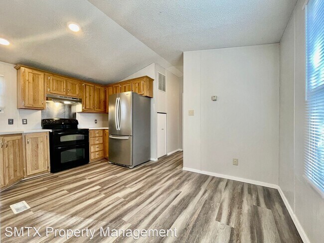 Building Photo - 2 br, 2 bath House - 2135 Windy Hill Rd, A
