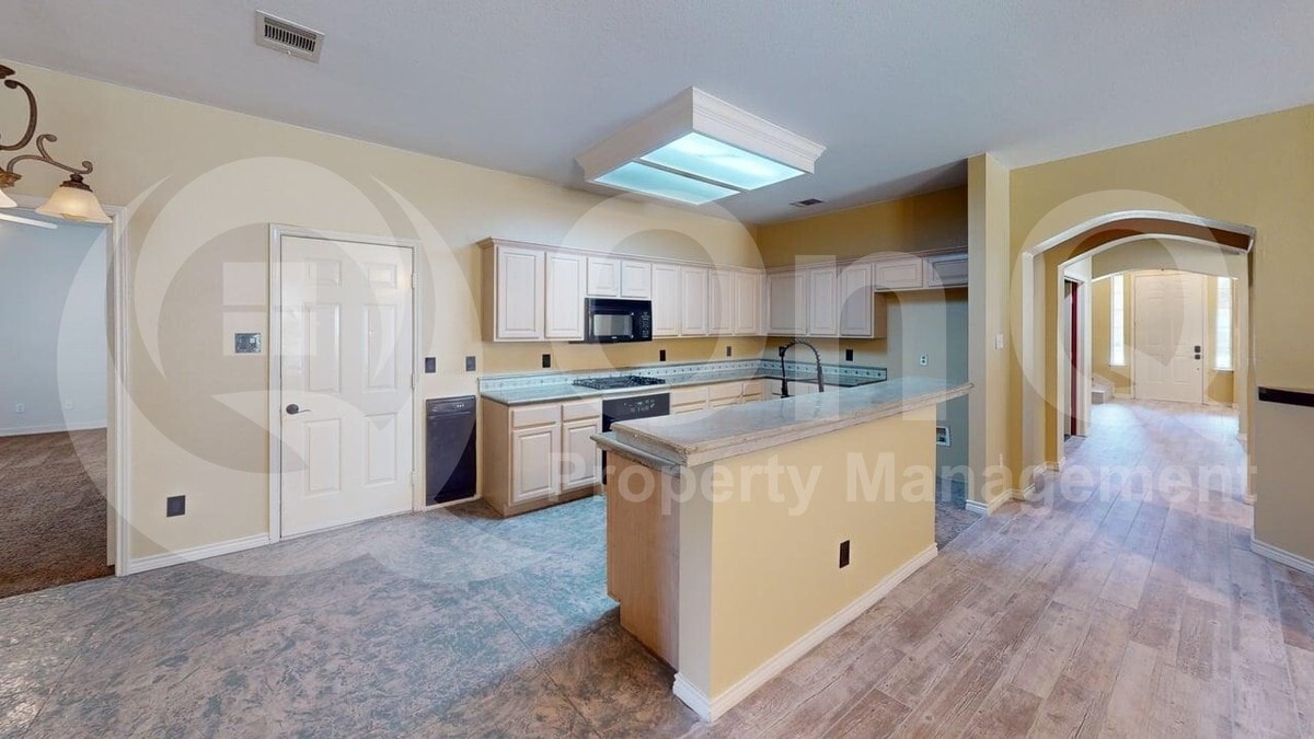 Photo - 131 Sweetgum Drive