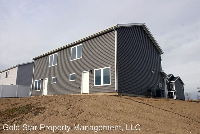 Building Photo - 3 br, 2.5 bath House - 4228 Serenity Court