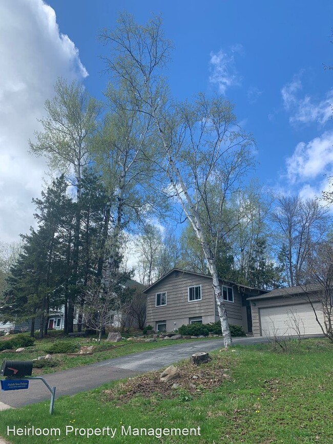 Foto del edificio - 4 br, 2 bath House - 4923 Ivanhoe Street