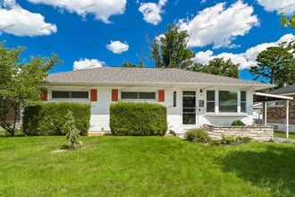 Building Photo - 9923 Timothy Ln