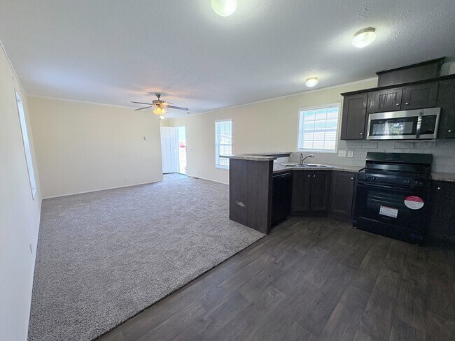 Foto del edificio - 10610 State Rte 762