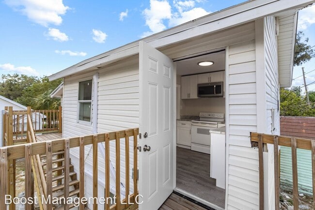 Building Photo - 3 br, 2 bath House - 3487 16th Ave S