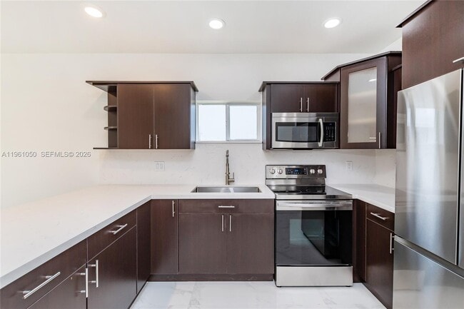 Foto del edificio - 4803 NW 23rd Ave