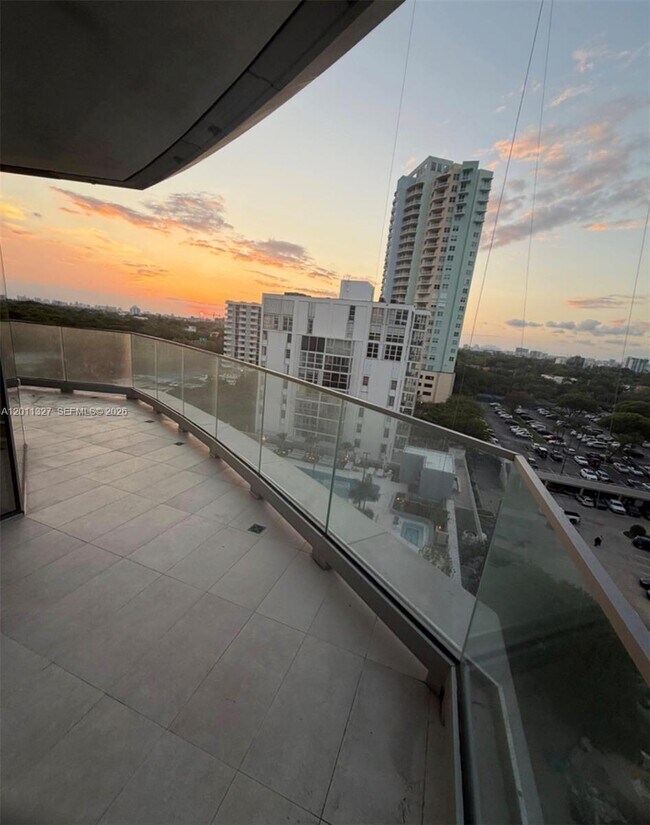 Foto del edificio - 175 SE 25th Rd