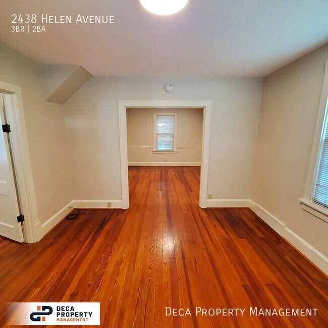 Foto del edificio - 2438 Helen Ave