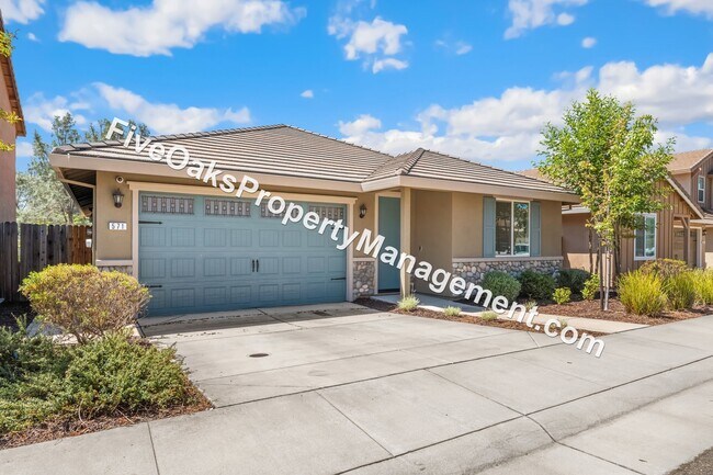 Building Photo - 571 Willow Ridge Ct