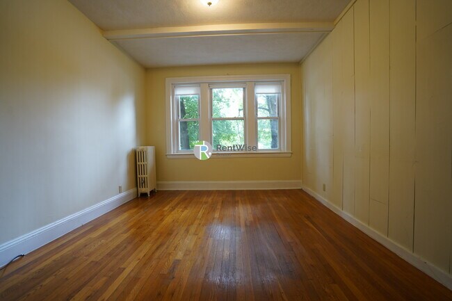 Foto del edificio - 41 Chestnut Hill Ave