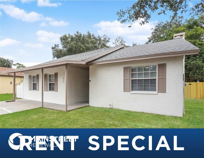 Building Photo - 834 Cinnamon Dr