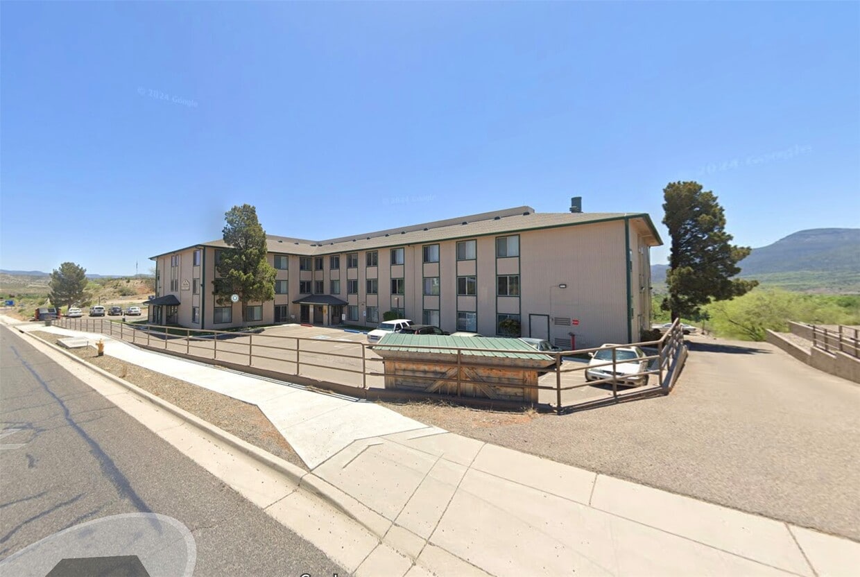 Building Photo - 377 AZ-260