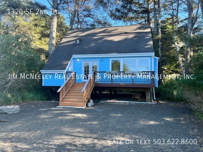 Building Photo - Cozy & Quiet Lincoln City home close to De...