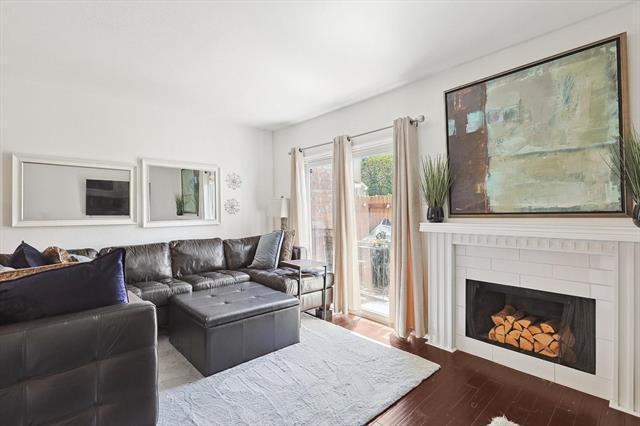 Foto del edificio - 2115 Park Willow Ln
