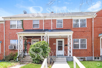 Building Photo - 1903 Winford Rd