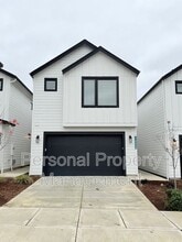 Building Photo - 16332 NE 21st St