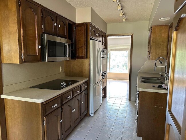 Foto del edificio - 5528 Merritt Cir