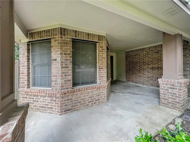 Building Photo - 12137 Tumbling Creek Trail