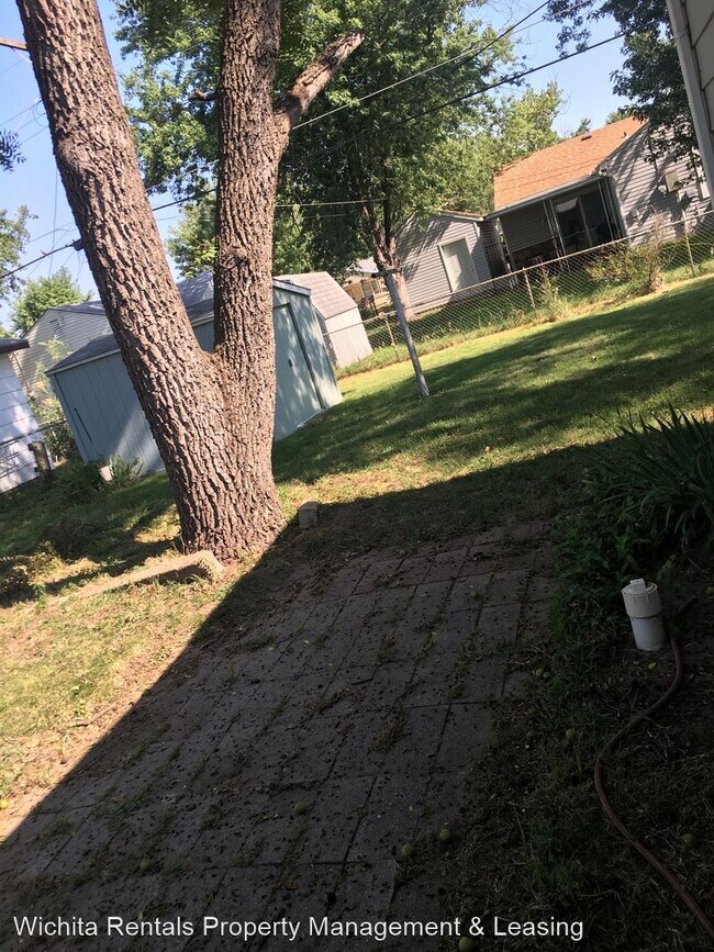 Foto del edificio - 3 br, 1 bath House - 1238 E. 31st S.