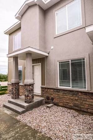 Foto del edificio - 702 S Saturn Ave