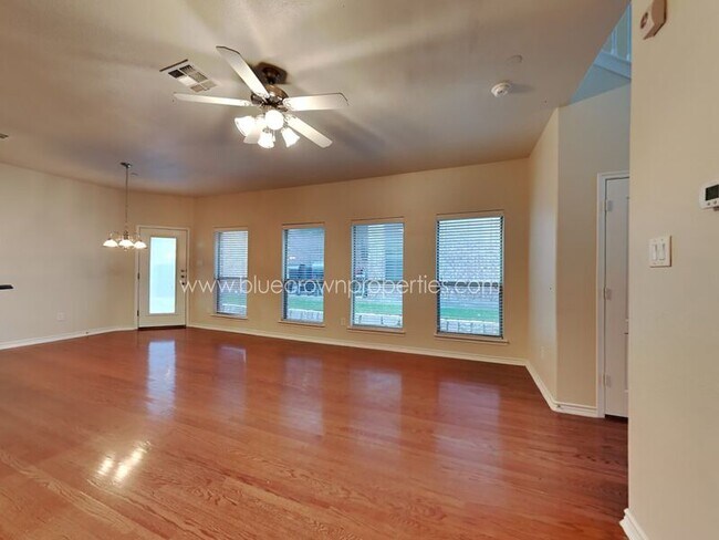 Building Photo - 6835 Pistoia Dr