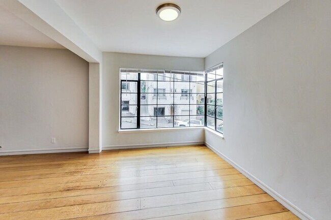Building Photo - 612A Brooklyn Avenue-