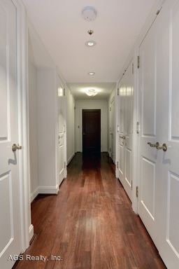 Building Photo - 2229 Bancroft Pl NW