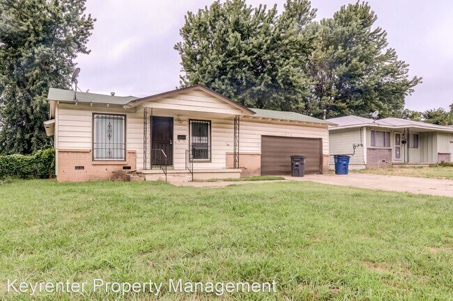 Foto del edificio - 3 br, 1.5 bath House - 4824 N Xanthus Ave