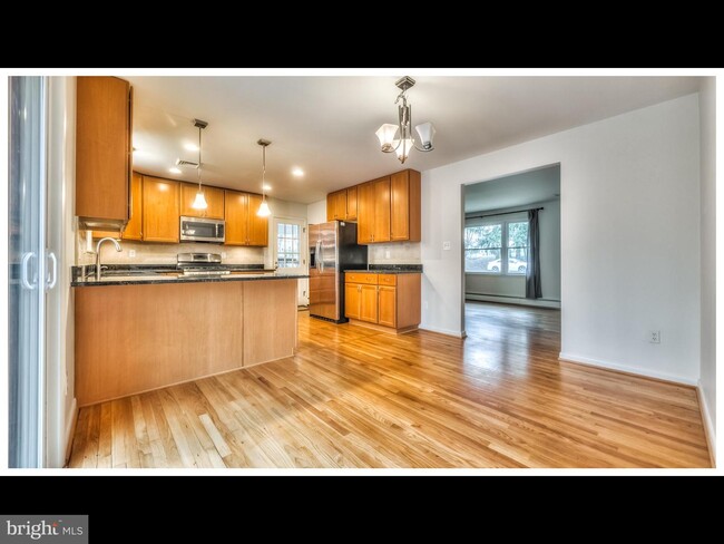 Building Photo - 2314 Mt Hebron Dr