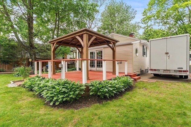 Photo - 187 Riverview St (Brockton, MA) House