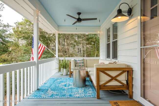 Building Photo - 111 Ocean Oaks Dr