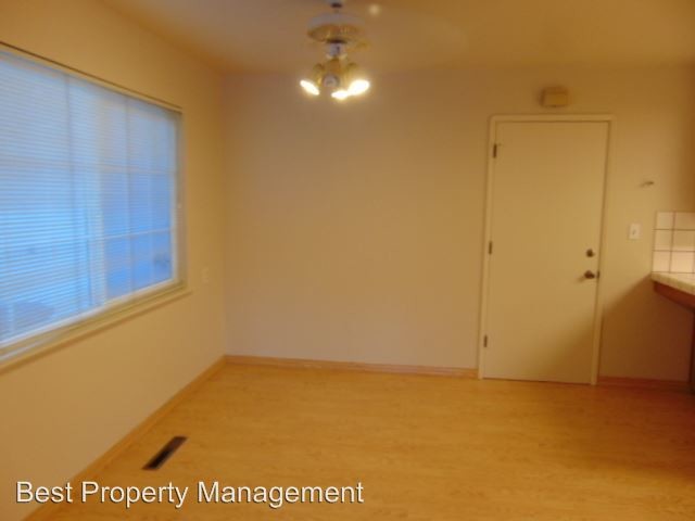 Building Photo - 4 br, 2 bath House - 37946 Alta Drive
