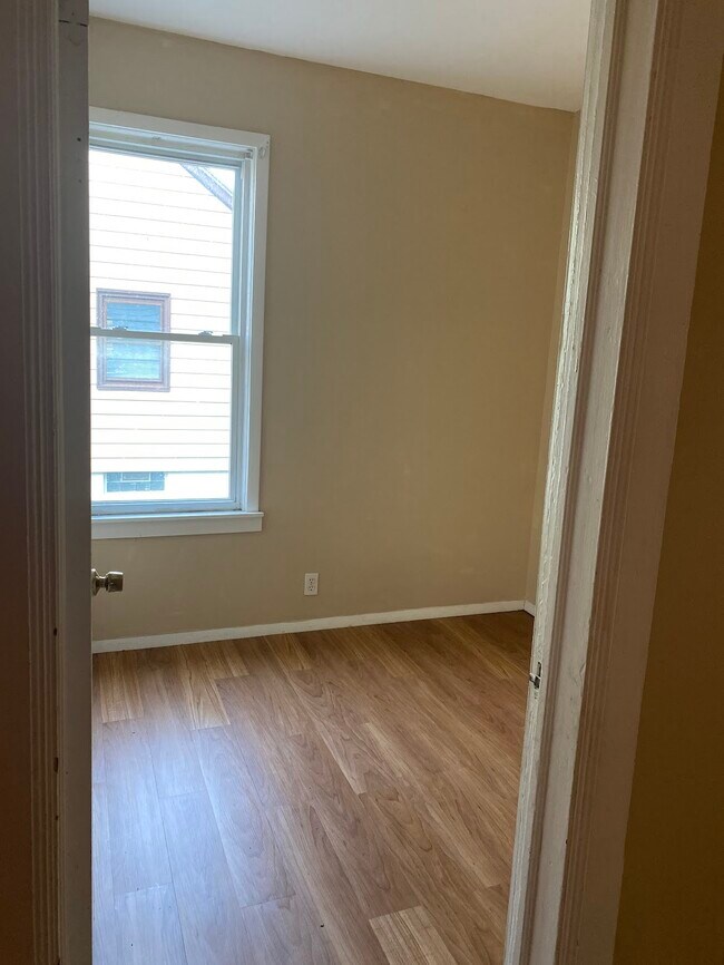 Building Photo - 133 Wildwood Pl
