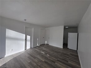 Building Photo - 3033 2nd St