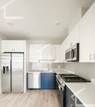 Building Photo - 157 Everett St
