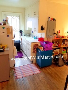 Foto del edificio - 805 W Seerley Blvd