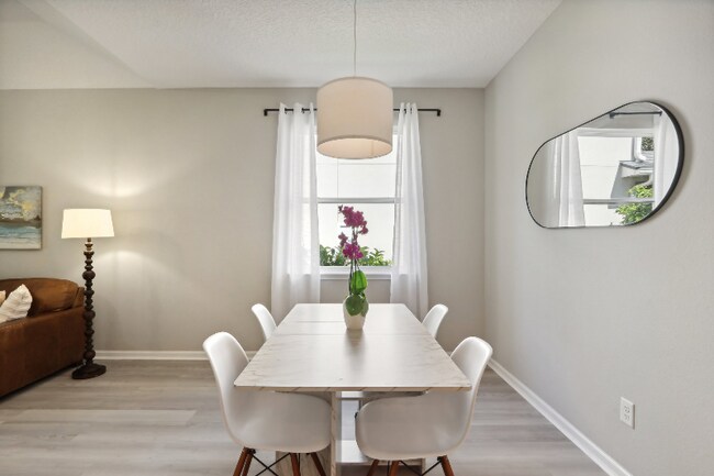 Building Photo - 100 Princess Dr