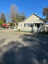Building Photo - 257 Aylor Ave