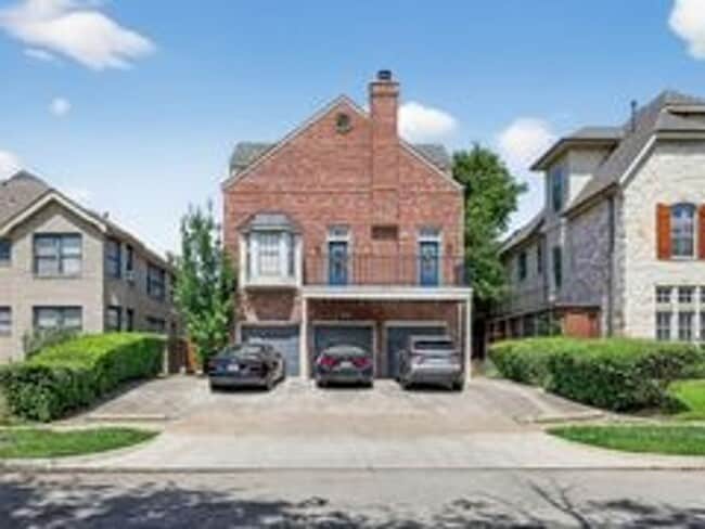 Building Photo - 4111 Herschel Ave